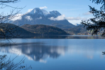 Altausseer See mit Blick auf Berge
