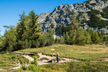6-Seen-Wanderung auf der Tauplitzalm 7 8 wegweiser sechs seen rundwe tauplitz