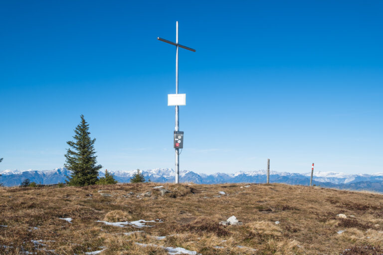 Fensteralm (1.642 m) vom Plotscherbauer - Titelbild