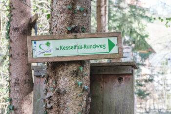 8 wegweiser kesselfallklamm