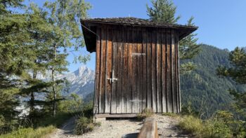 Dörfelstein (1.070 m) Rundweg von Hall 12 12 schutzhuette